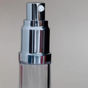 Airless transparente con tapa plata x15ml (Detalle) (1)