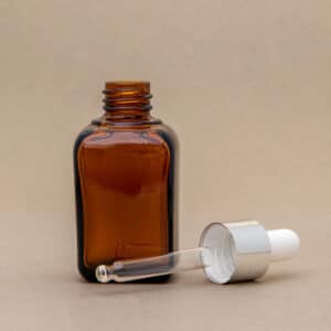 Gotero aluminio con envase cuadrado de vidrio de 30ml (Pipeta al lado) (1) (1)